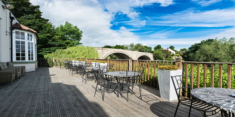 VetNurse Scheme Reward - Two Night Country Escape with Dinner for Two